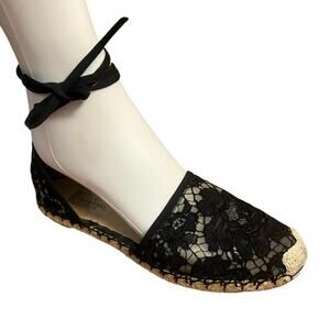 Valentino Garavani Black Lace Ankle Tie Espadrille Flats size EU 37 US 6.5
